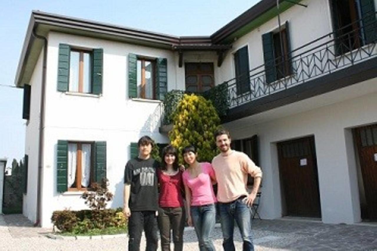Casa D'Oro Rooms Mestre Bagian luar foto